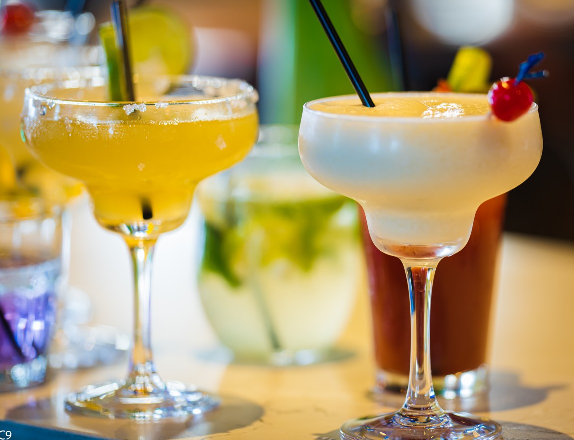 CLOUD NINE - BAR & GRILL