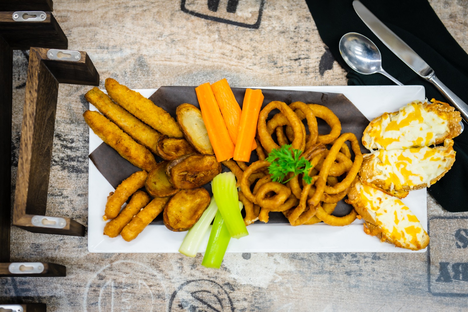 CLOUD NINE - BAR & GRILL