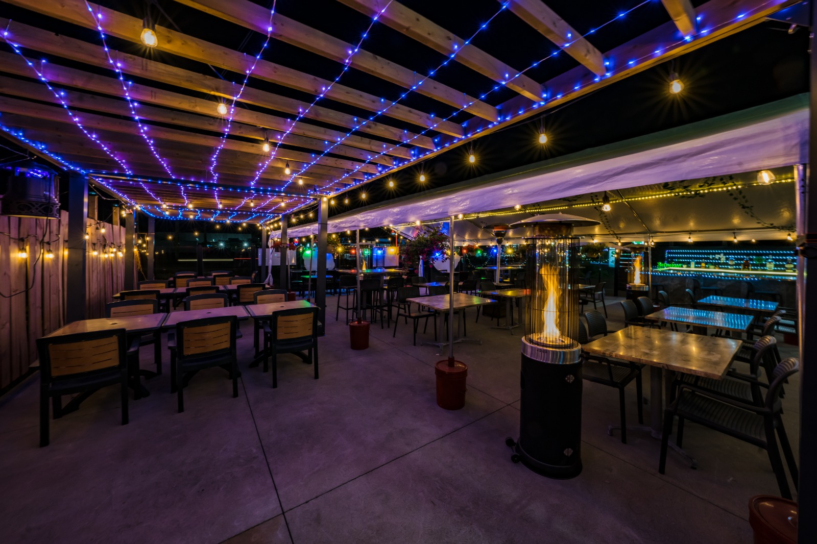 CLOUD NINE - BAR & GRILL