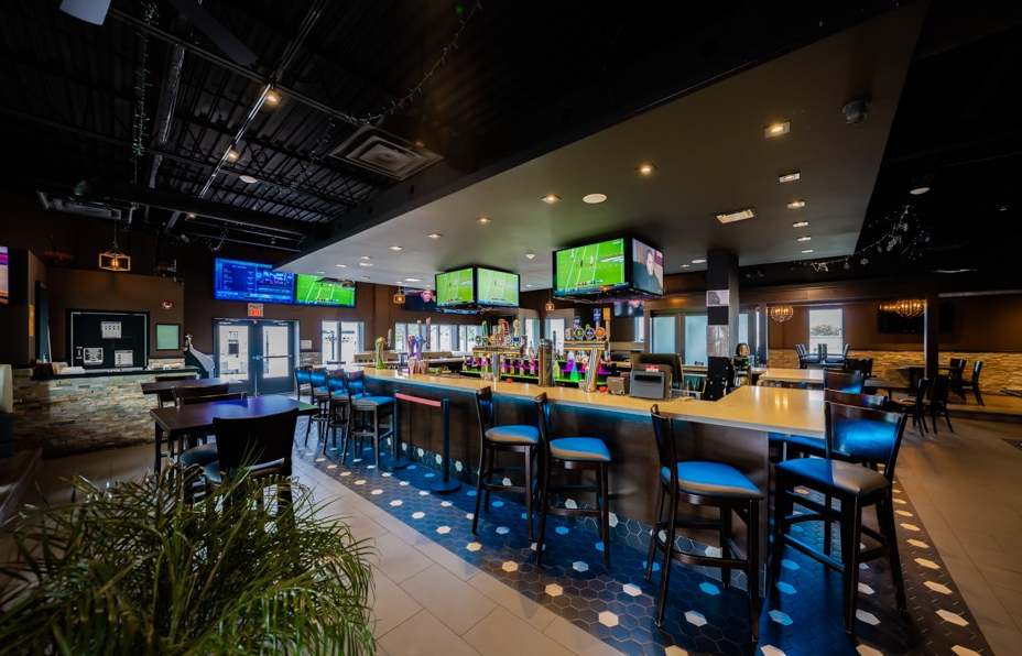 CLOUD NINE - BAR & GRILL